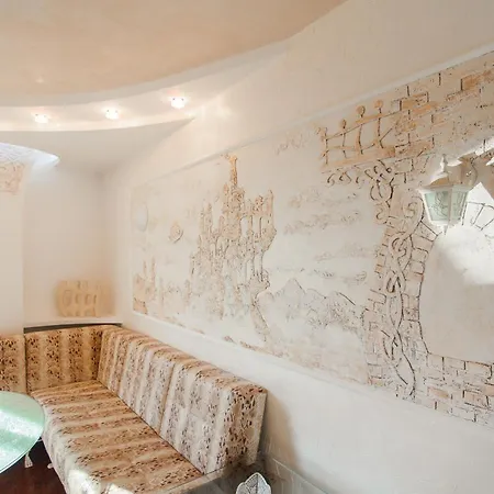 Comfort In Historical Center Of Odessa