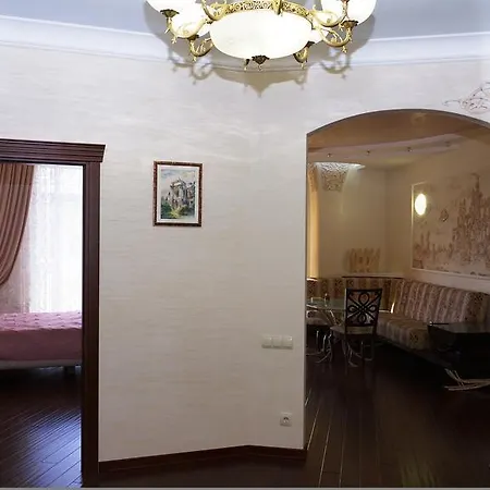 公寓 Comfort In Historical Center Of *